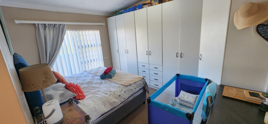 4 Bedroom Property for Sale in Dana Bay Western Cape